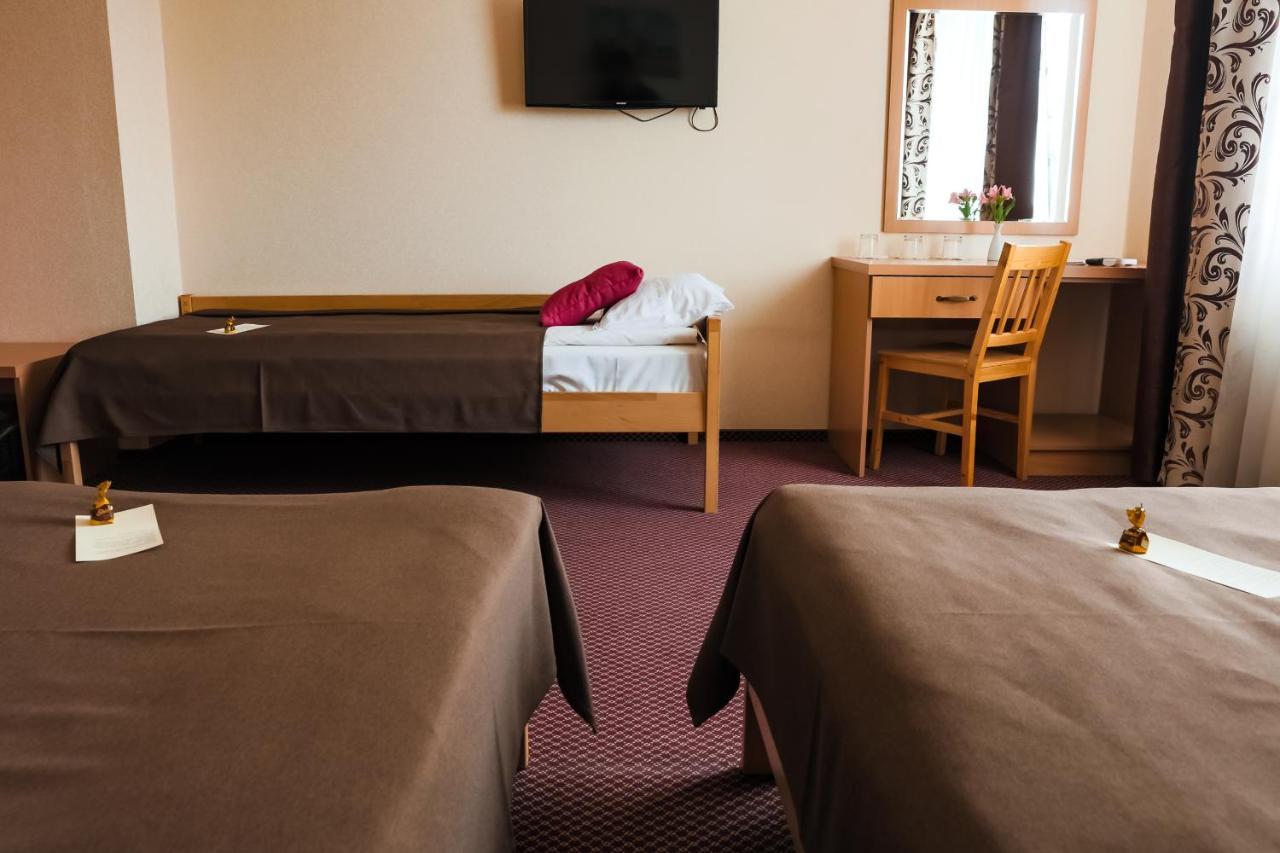 Argo Hotel Lviv Bagian luar foto