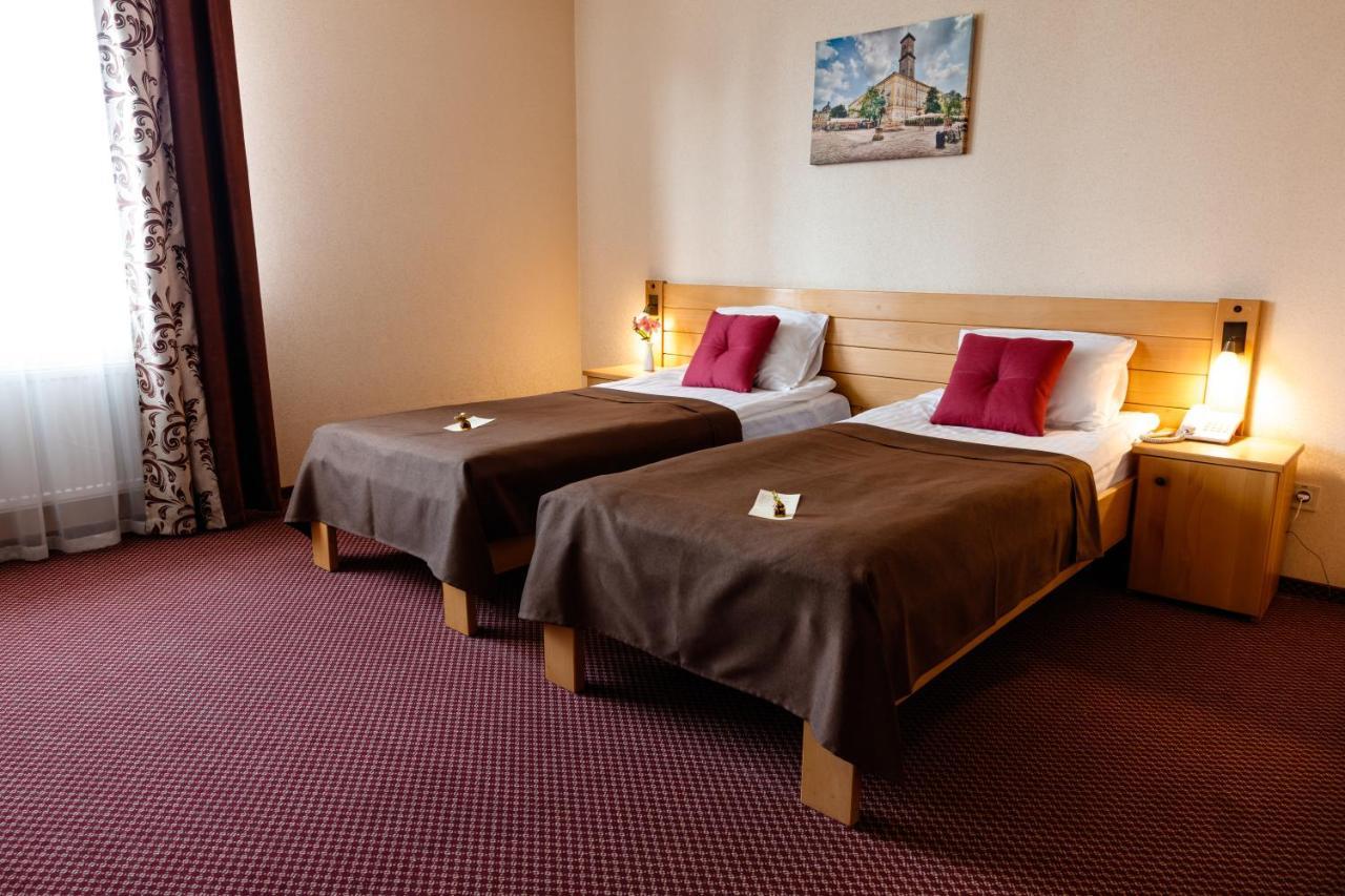 Argo Hotel Lviv Bagian luar foto
