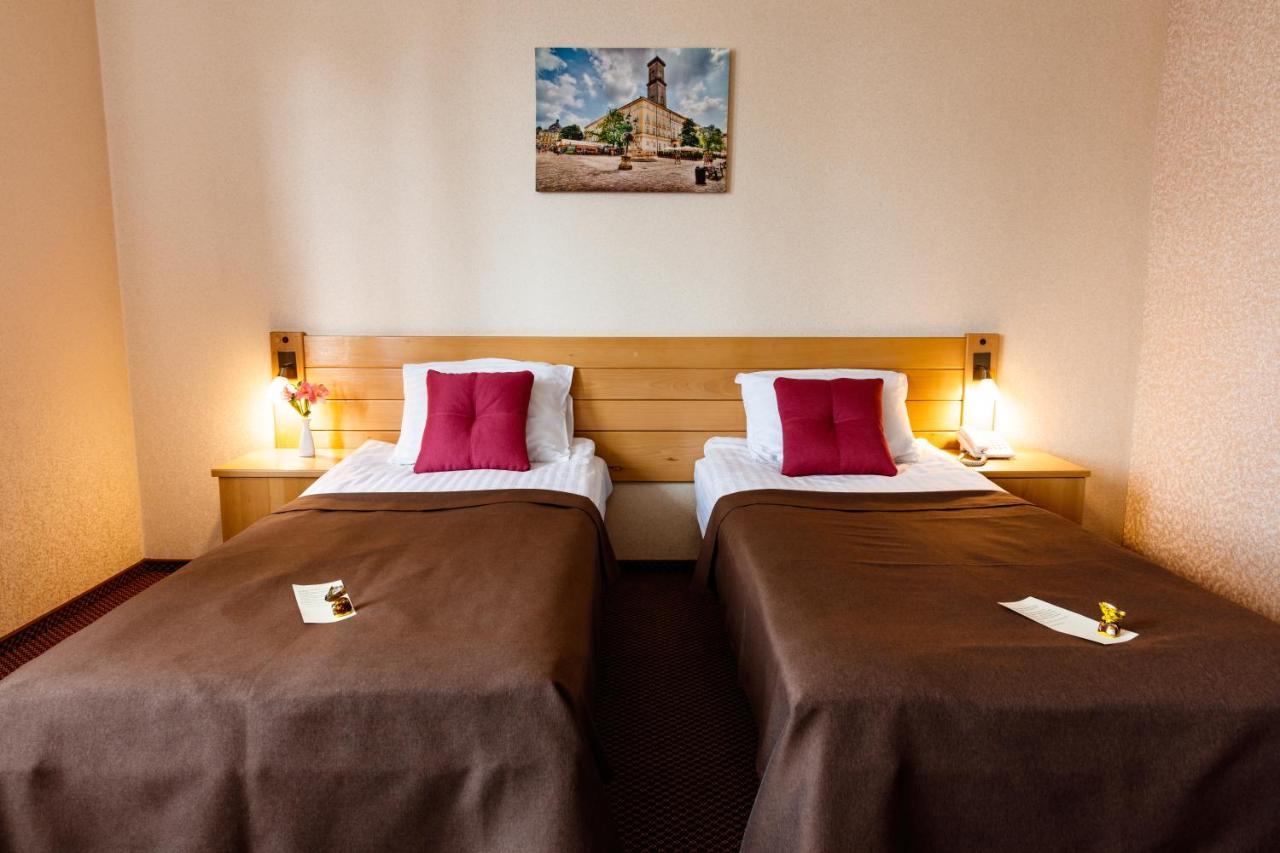 Argo Hotel Lviv Bagian luar foto