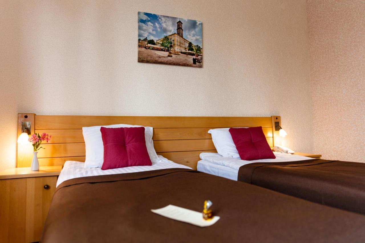 Argo Hotel Lviv Bagian luar foto
