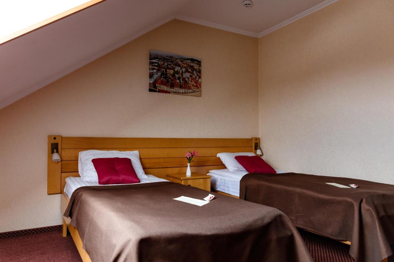 Argo Hotel Lviv Bagian luar foto