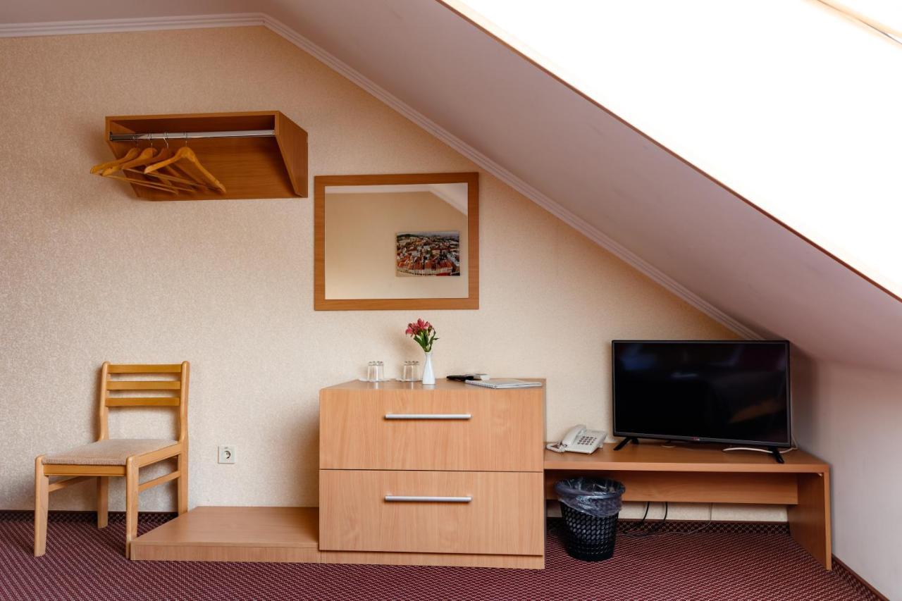 Argo Hotel Lviv Bagian luar foto